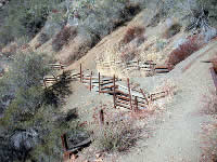 SCZ013 Retaining wall